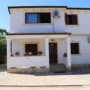 https://sole-3.in-istria.net